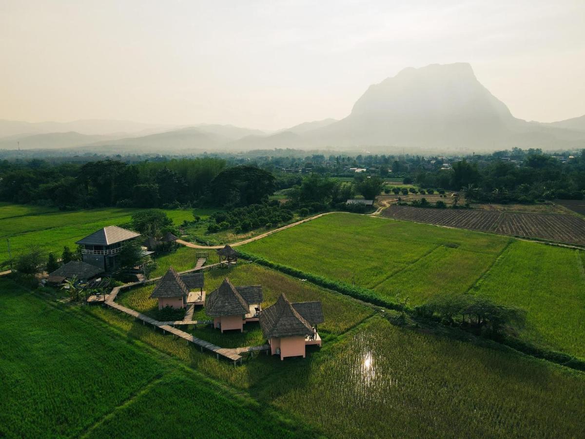 Baan Porhdoi Goidao Chiang Dao Exterior foto