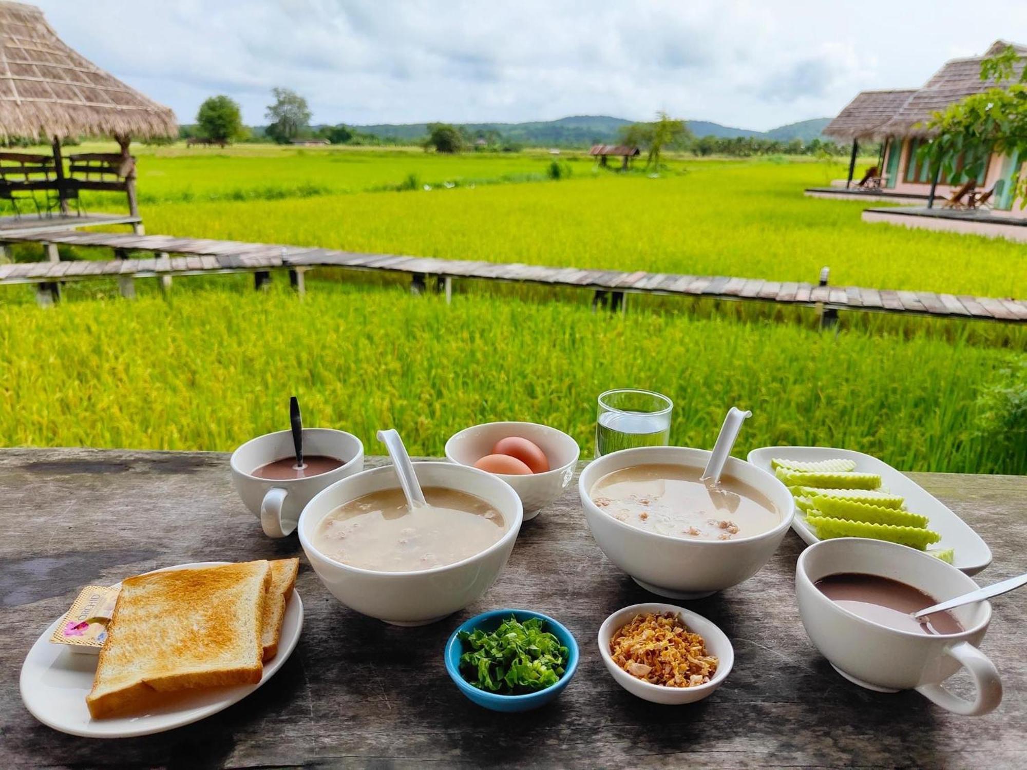 Baan Porhdoi Goidao Chiang Dao Exterior foto